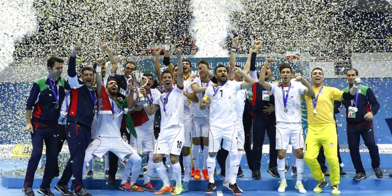 Iran giành chức vô địch