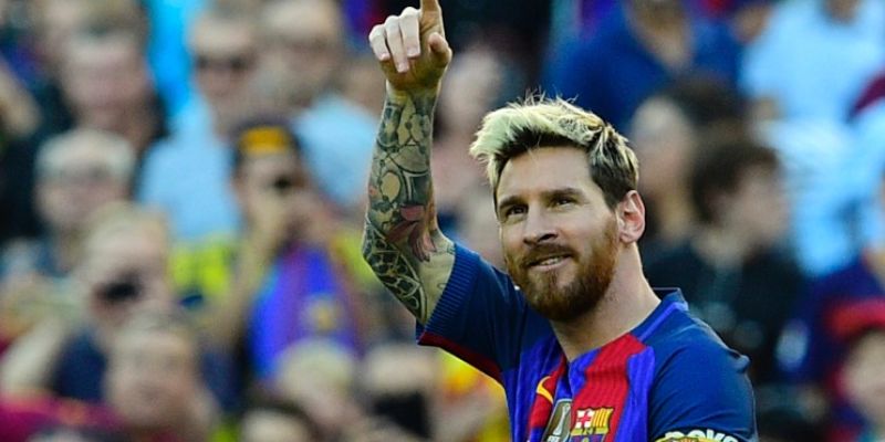 Messi là ai?