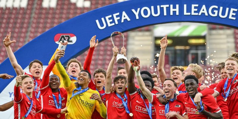 Soi kèo Cúp UEFA Youth League là gì?
