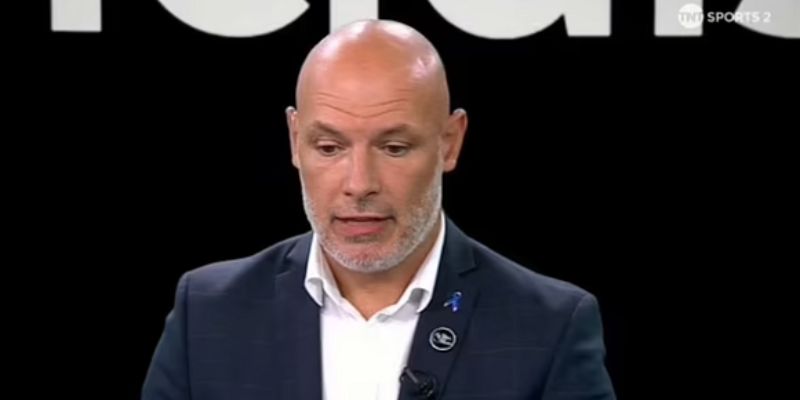 Tiểu sử trọng tài Howard Webb